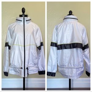 Zella Hooded Running Windbreaker White Full Zipper Size Small